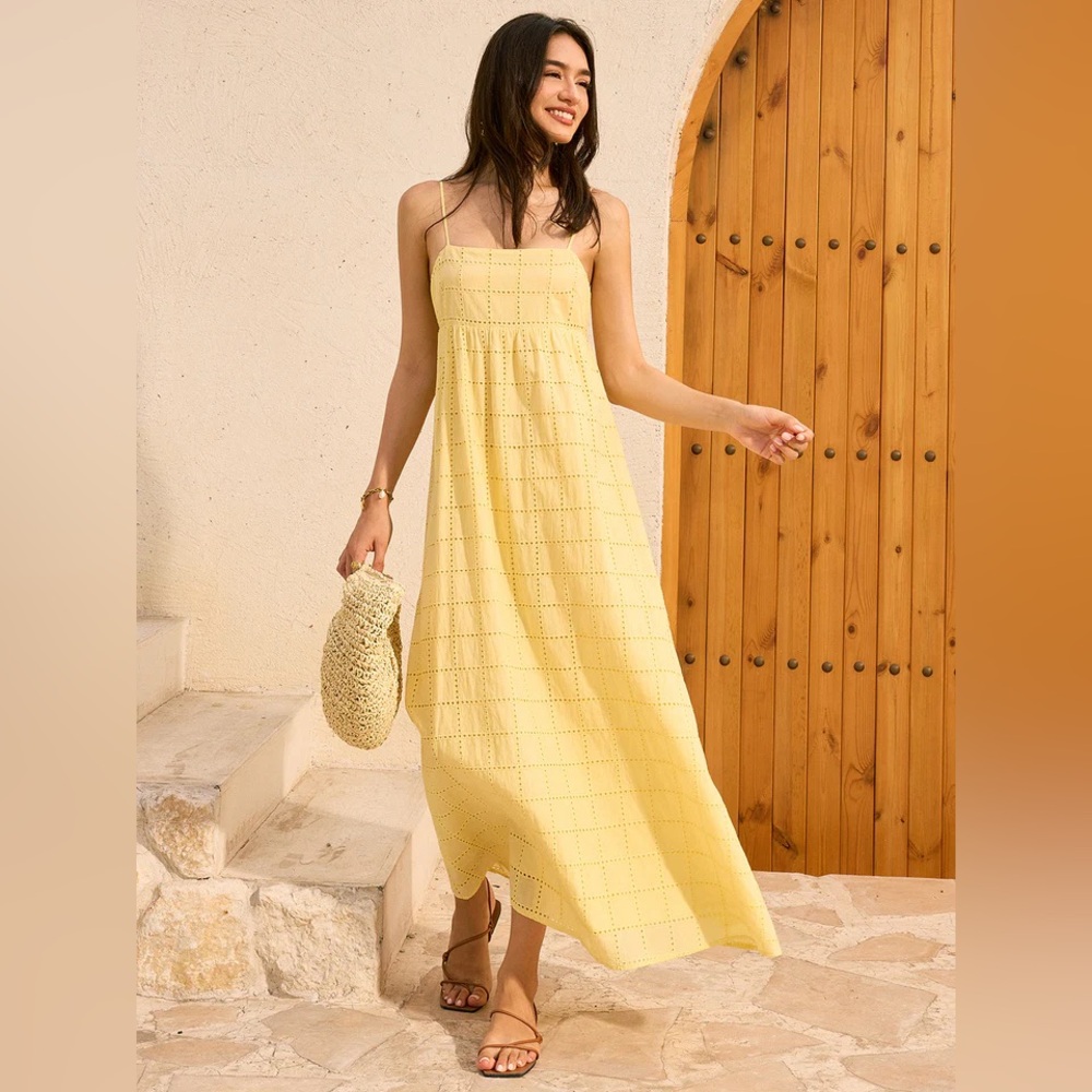 Commence Eyelet Backless Maxi Dress Light Yellow size XS NWT